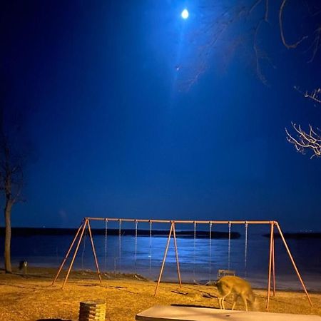 Cozy Home Lake Huron With Loft 2 Bedroom 1 Bathroom Au Gres 外观 照片